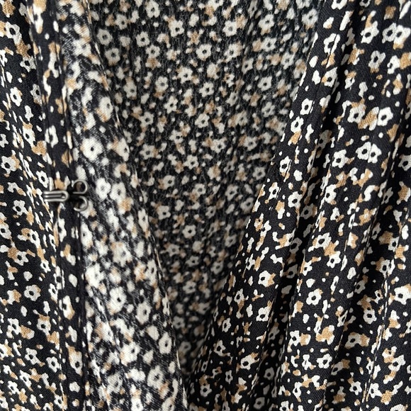 NWT floral Gap dress - Picture 6 of 9